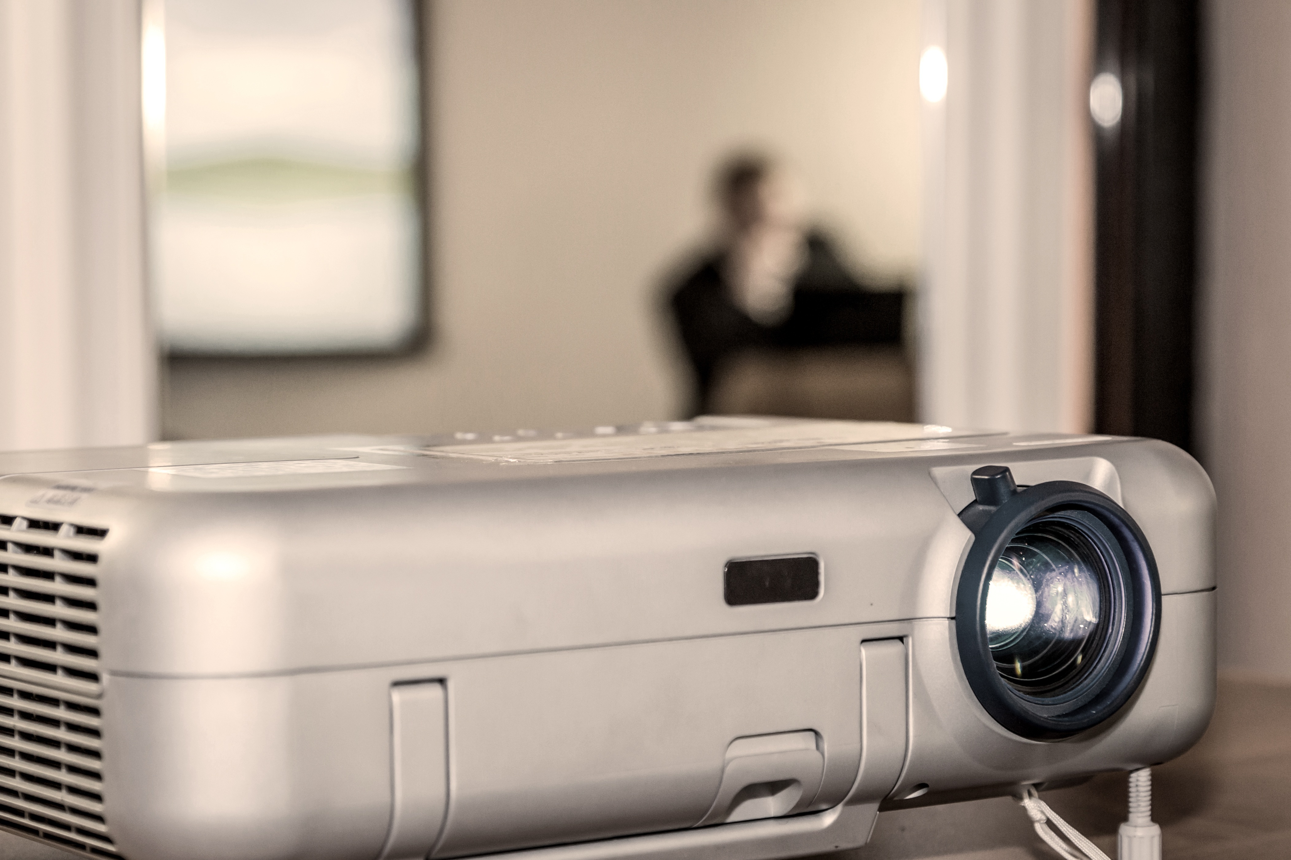 4K Ultra HD Projector for Rent in Jaipur - High-End LCD Projector Rental